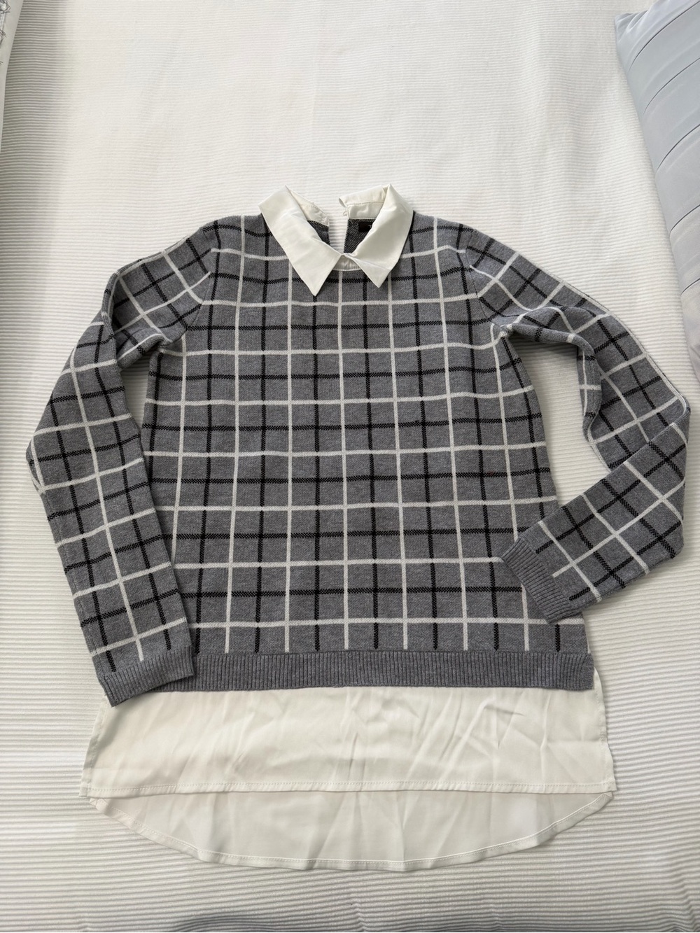 Grey Striped Knit Sweater with White Collar, blouse detail